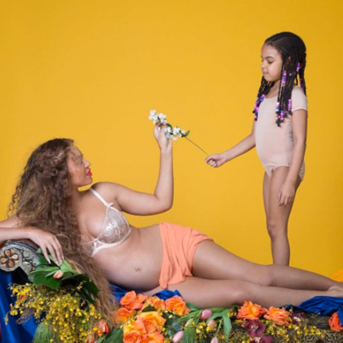 iLissaNJ's tweet photo. Throwback 9 years ago today Beyoncé announced her pregnancy with Rumi and Sir with jayz in 2017
Rumi and Sir such a blessings to beyonce and jayz 🥹❤️🙏🏽
#Beyonce #Jayz #TheCarters #Rumicarter #sircarter #BlueIvyCarter https://t.co/680Nq9gz8x