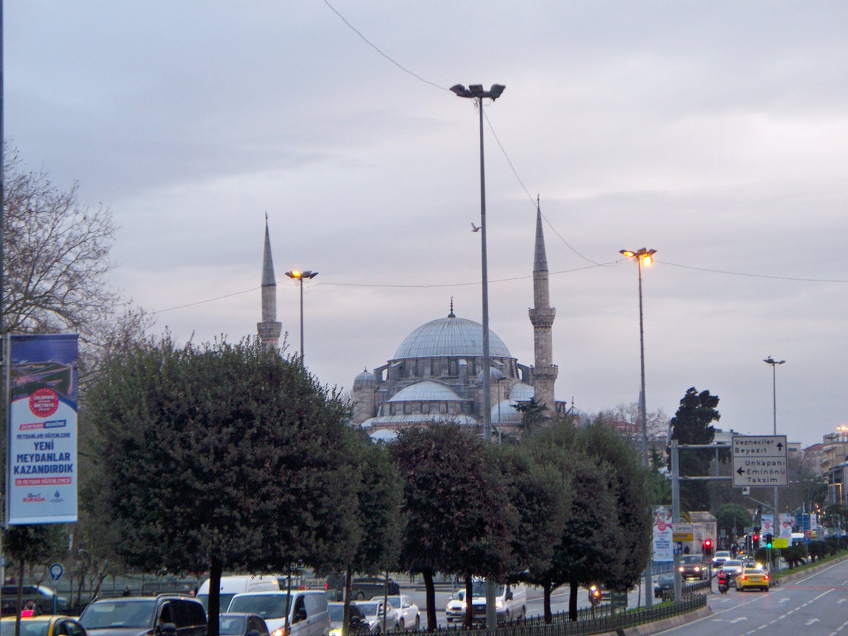 “efe” tweet media