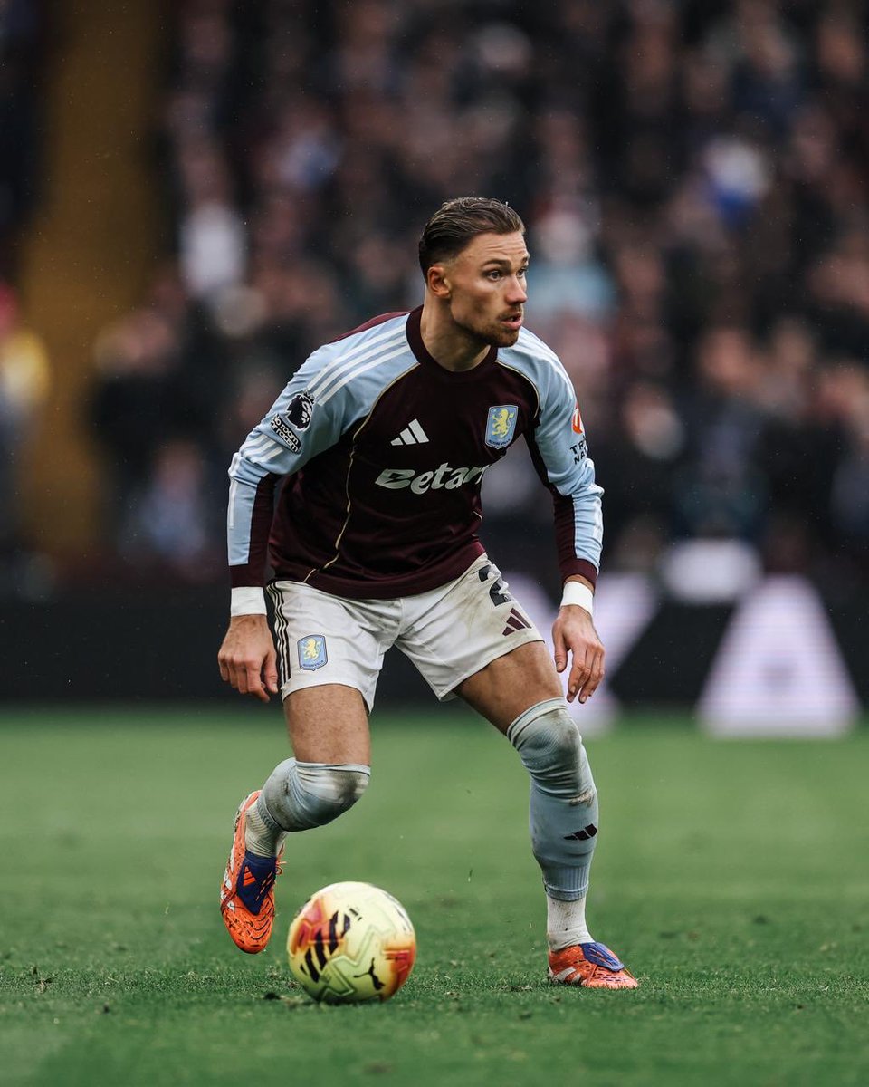 villareport tweet media