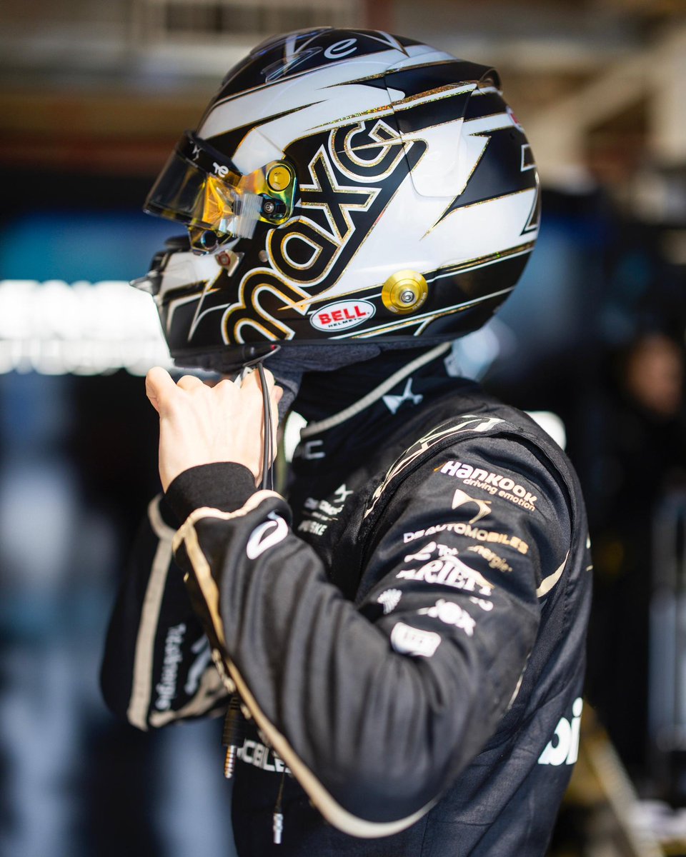 maxg_official's tweet image. Rolled the dice expecting a drying race - it didn’t come off. We win and we lose together 🖤

Good takeaways though: Strong dry pace and a good feeling heading into the first double-header of the year in Jeddah 🇸🇦

#MiamiEPrix #DSPENSKE #DSPerformance