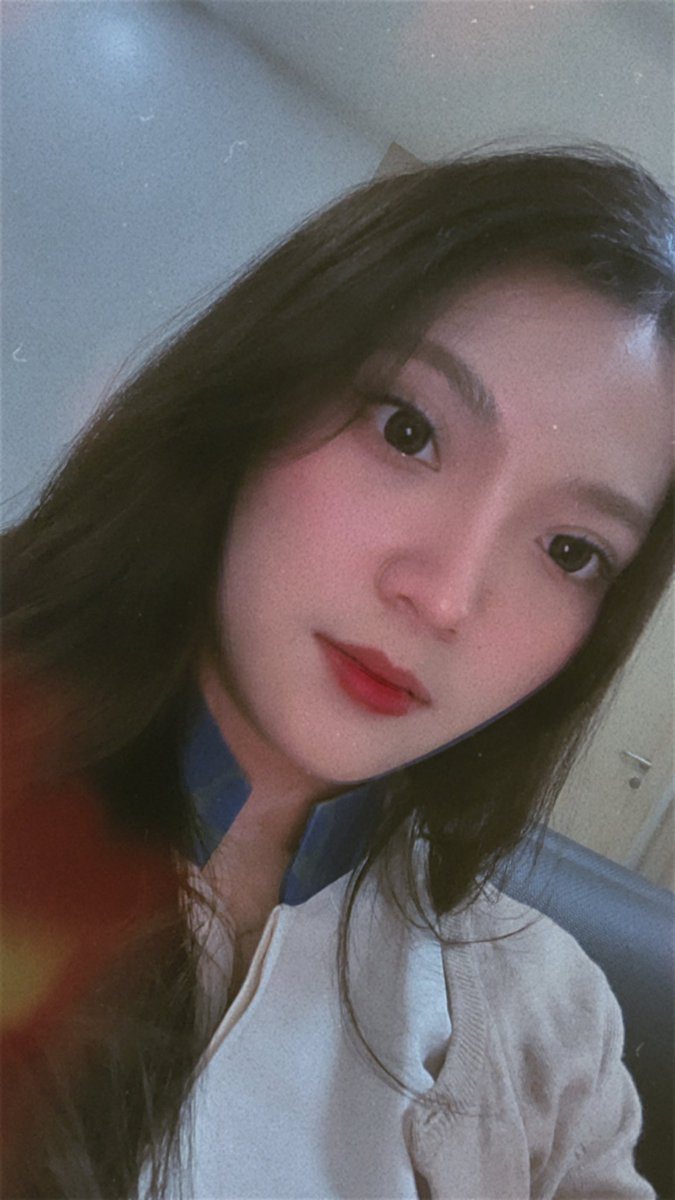 Mau ikutannn 🙋‍♀️
F26, Tangerang.
Ex senior staff banker di salah satu bank swasta terbesar (currently on resignation).
Seeking new opportunities, TBH.
OTW jadi mahasiswi S2 Psikologi Terapan &amp; lagi ngerjain project picture book. Every weekend jadi ibu RT (rumah tangga wkwk)