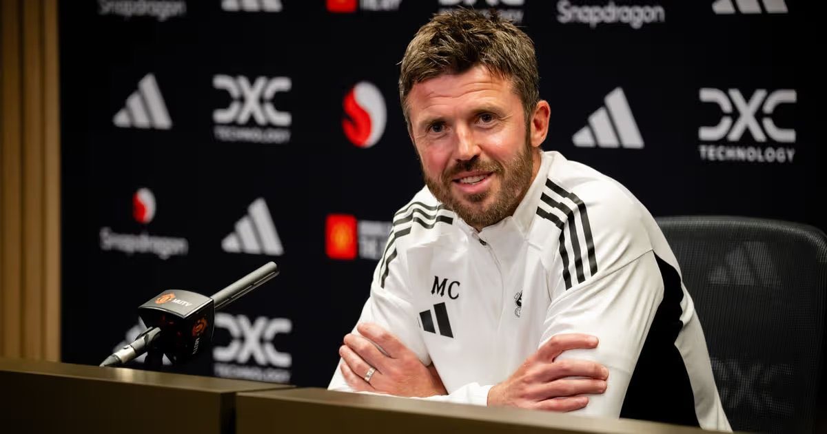 UTDHarkin's tweet image. Manchester United has got 3 wins in a row in Michael Carrick first three games, 
Only happened once in 14 months under Ruben Amorim. 
Not a pretty performance but it’s expected with Fulham’s form against big teams. 
Good results, DESERVED