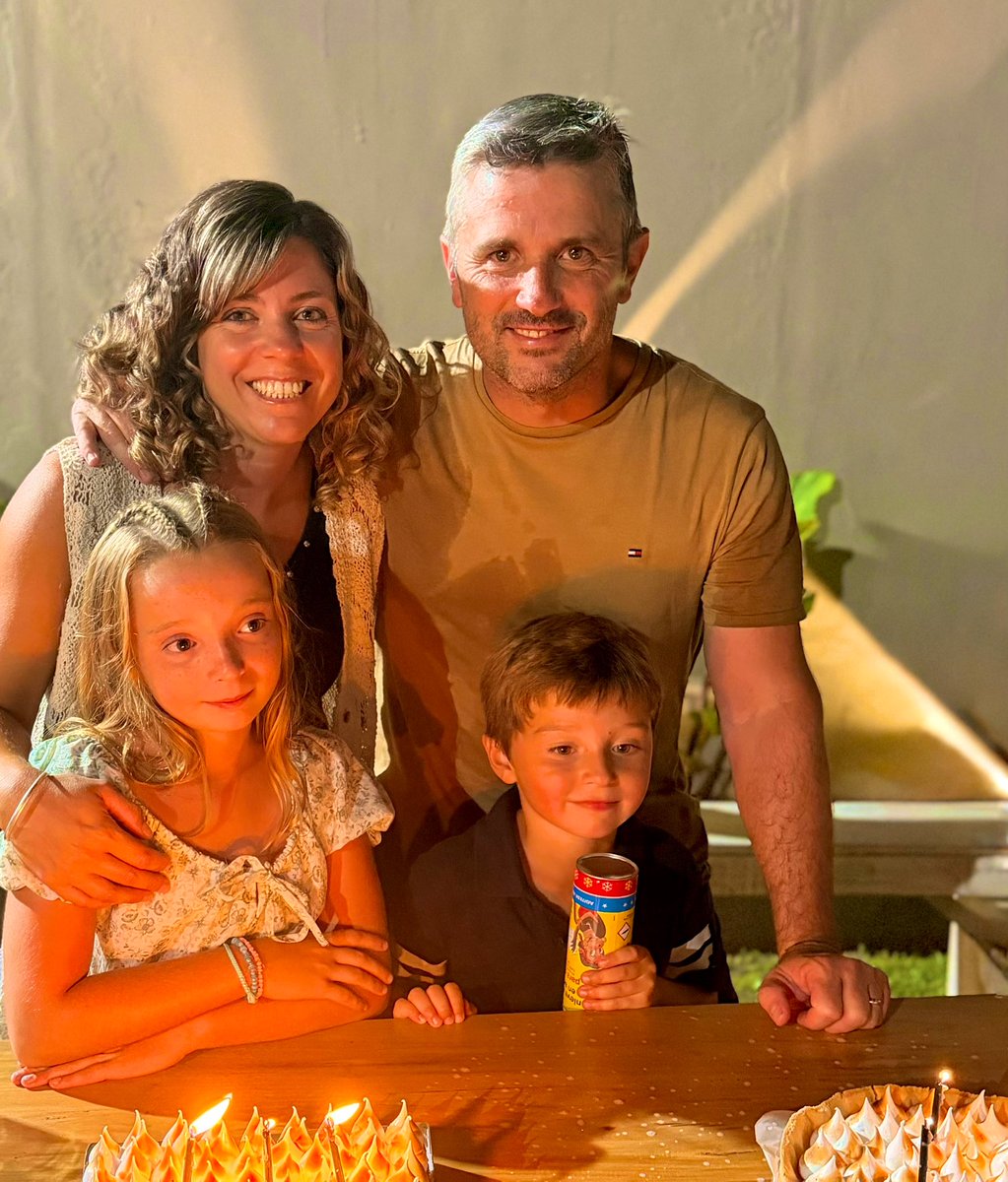 Bienvenidos los 44! Siempre los 4, con ellos hasta el infinito! ❤️