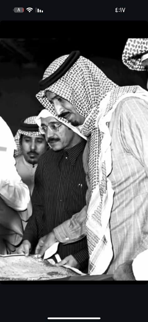 SA_ATHRa's tweet photo. #سلمان_بن_عبدالعزيز 
❤️🇸🇦 https://t.co/WfXKgT2SBg
