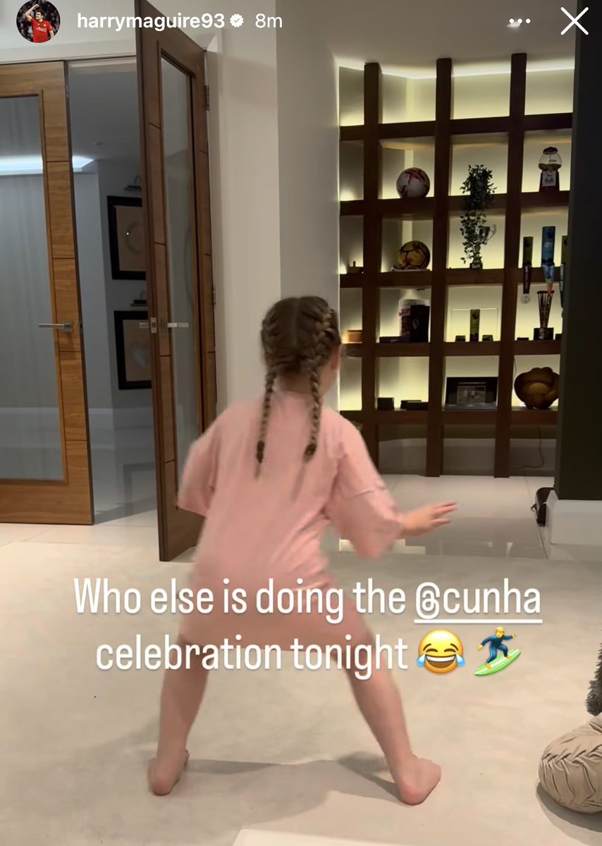 UtdDistrict's tweet image. Harry Maguire on IG 😂😂😂