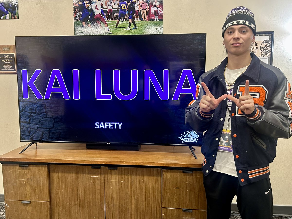 Kai Luna tweet media