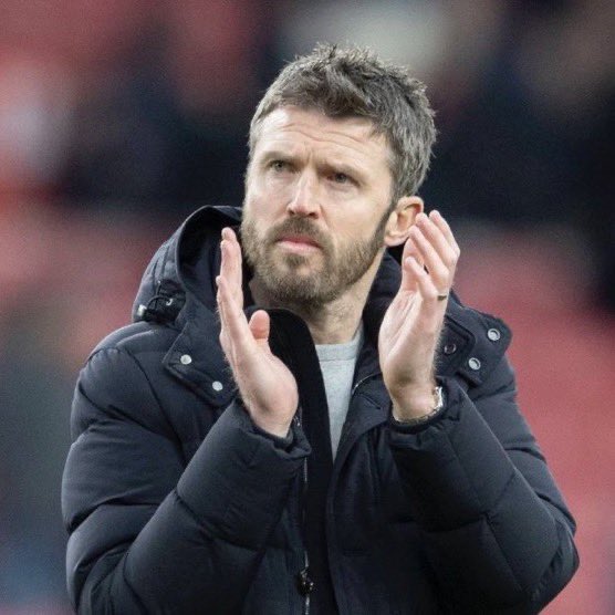 🚨🚨| Manchester United have still 𝐍𝐄𝐕𝐄𝐑 lost a Premier League game at Old Trafford when leading at Half time. 🤯✅

→ 330 games  
→ 304 wins  
→ 26 draws  
→ 0 defeats

[<a href="/Squawka/">Squawka</a>]