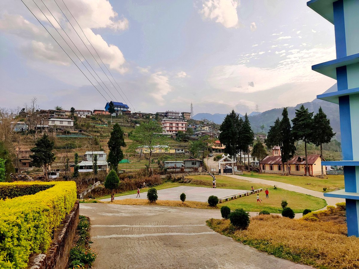 IndiaAesthetica's tweet image. Viswema village , Nagaland  🟢🏡🌄🇮🇳