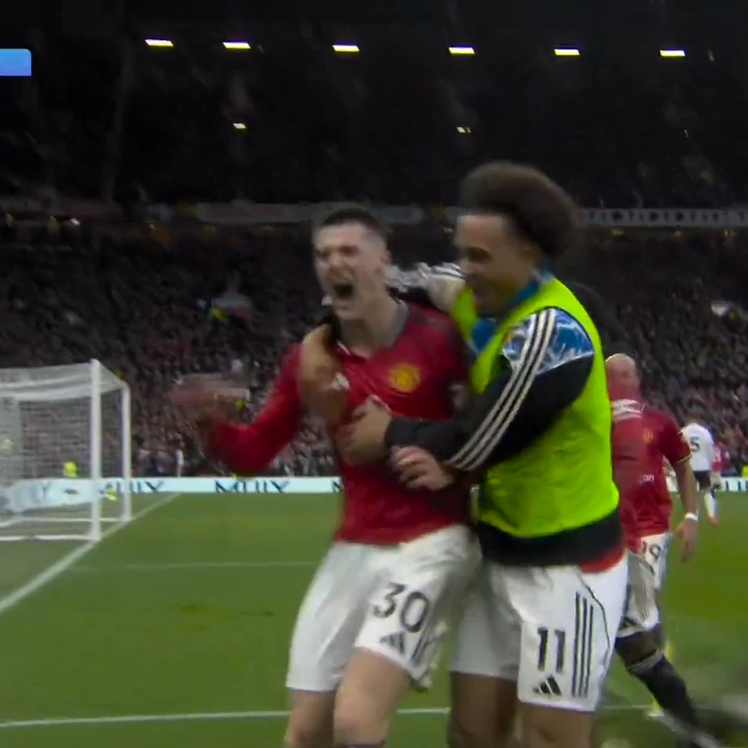 视频展示: OLD TRAFFORD HAS A NEW HERO.
BENJAMIN SESKO WINS