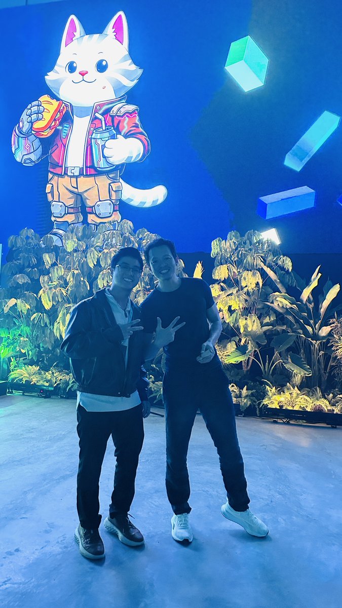 Upside GM 👋 tweet media