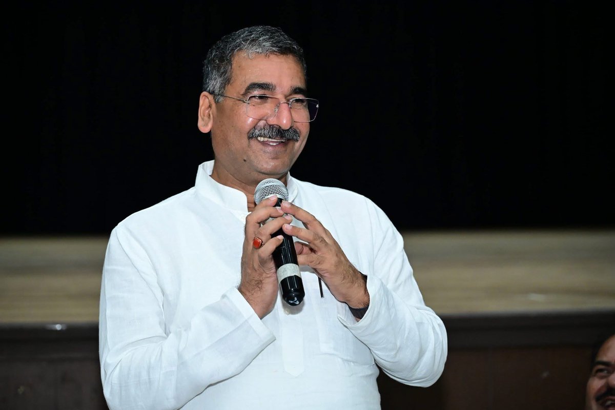 Manish___2's tweet photo. नवीन दायित्व के लिए हार्दिक शुभकामनाएं,

आदरणीय हितानंद शर्मा जी भाईसाहब को  मध्यक्षेत्र के सह बौद्धिक प्रमुख बनाए जाने पर हार्दिक शुभकामनाएं 
@BJP4MP @HitanandSharma https://t.co/kcl2Ws1x7a