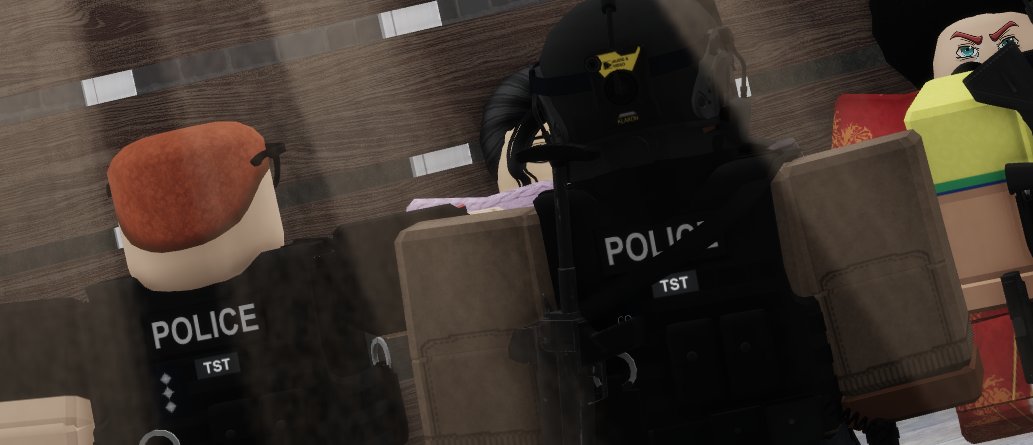 Metropolitan Police ROBLOX tweet media