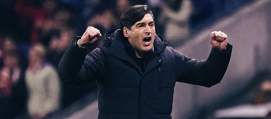 NajimMedini's tweet photo. 10ème victoire de suite pour Lyon. 1er en EL, 3ème à égalité avec l’OM en Ligue 1. Un coach intelligent qui a toujours des plans bien sentis, un recrutement de qualité, une équipe attachante. Même avec des blessés importants ça va quand même chercher la victoire. https://t.co/Rj4uGgE4aL