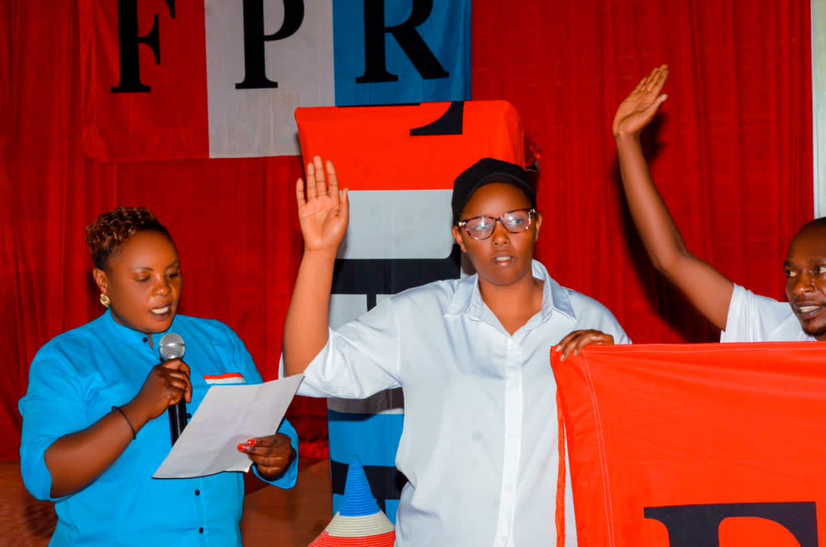 FprMurama's tweet photo. Amwe mumafoto yaranze intekorusange @RpfNgoma @rpfinkotanyi https://t.co/4fSFn8DZSl