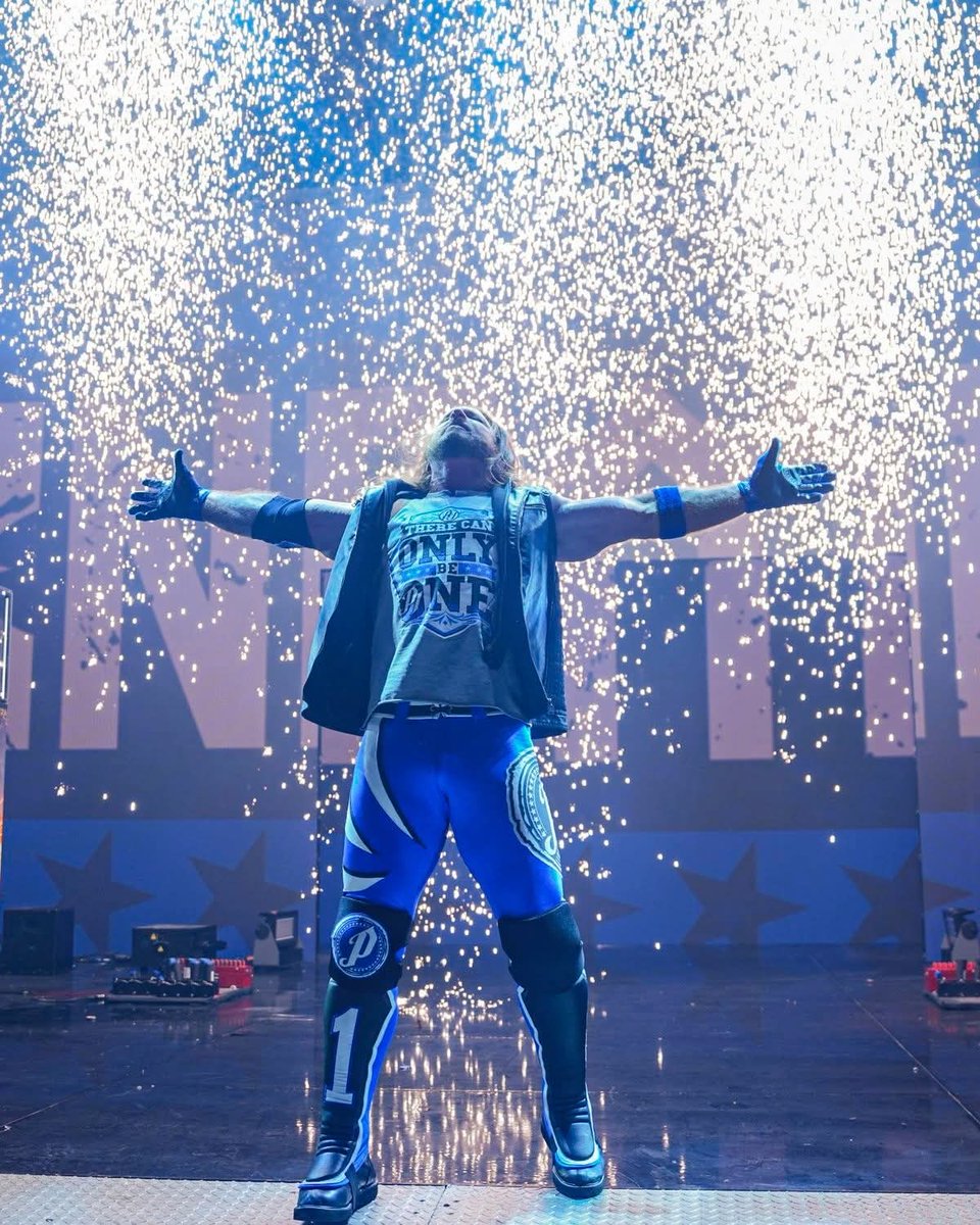 HeelHamza's tweet photo. #ThankYouAJStyles 
#ThankYouAJ
#ThankYouStyles https://t.co/SpoEEmUvRo