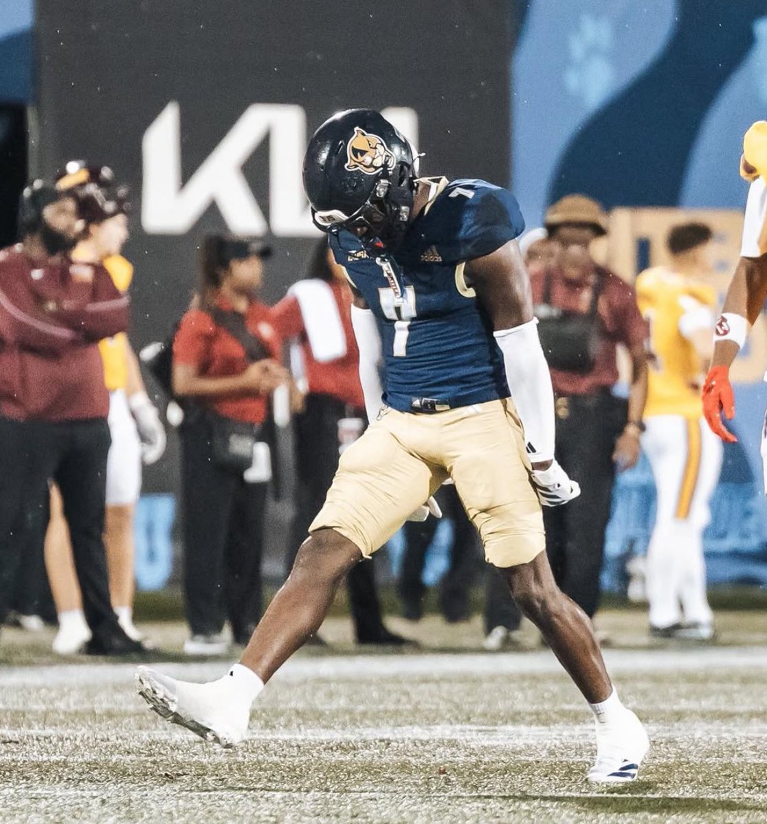 Justin Austin tweet media