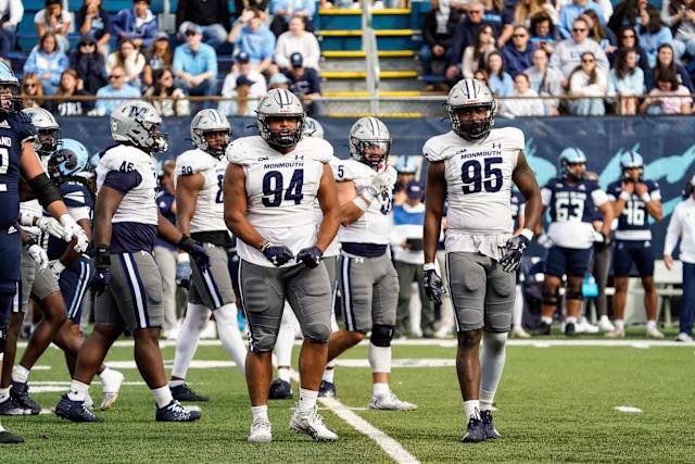 AdekunbiAdetayo's tweet image. Blessed to receive an offer from Monmouth University!!

@BigBody_Nas8 
@Coach_Hewitt86 
@KinslerLatish 
@Chief_Corey 
@BatmansButler44 
@CoachErn59 
@mrbrickfa90
@Coach_KCal 
@CoachCole94