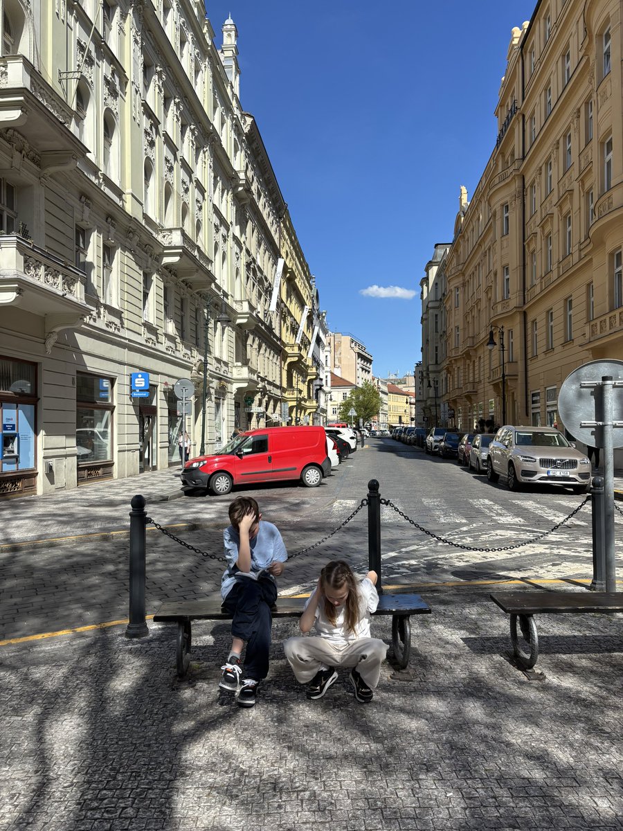 briscolad 🎪 tweet media