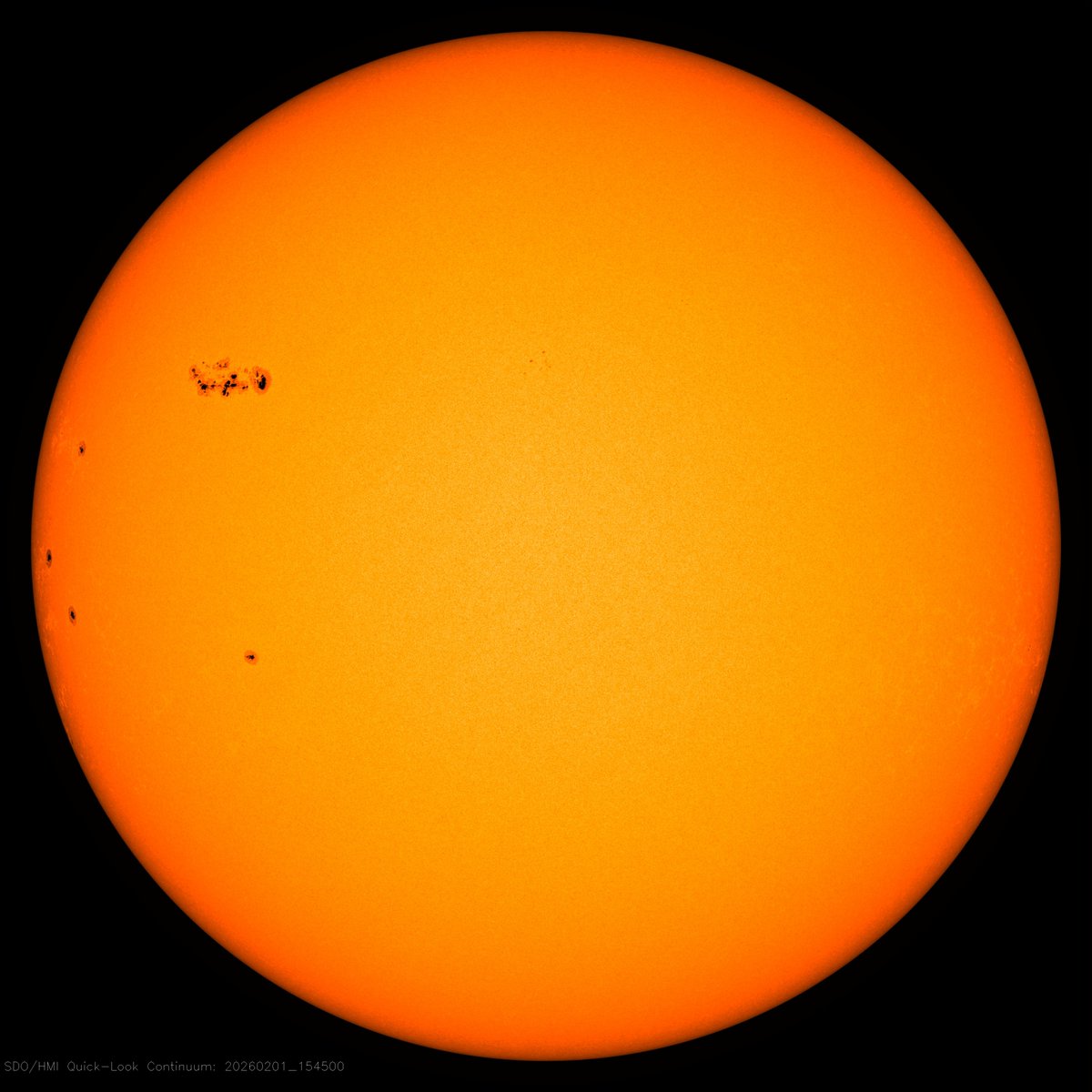 StefanBurnsGeo's tweet image. check out the latest intensitygram. 4366 is grown to become one of the biggest sunspot clusters of solar cycle 25. Wait till it's Earth-direct 💥