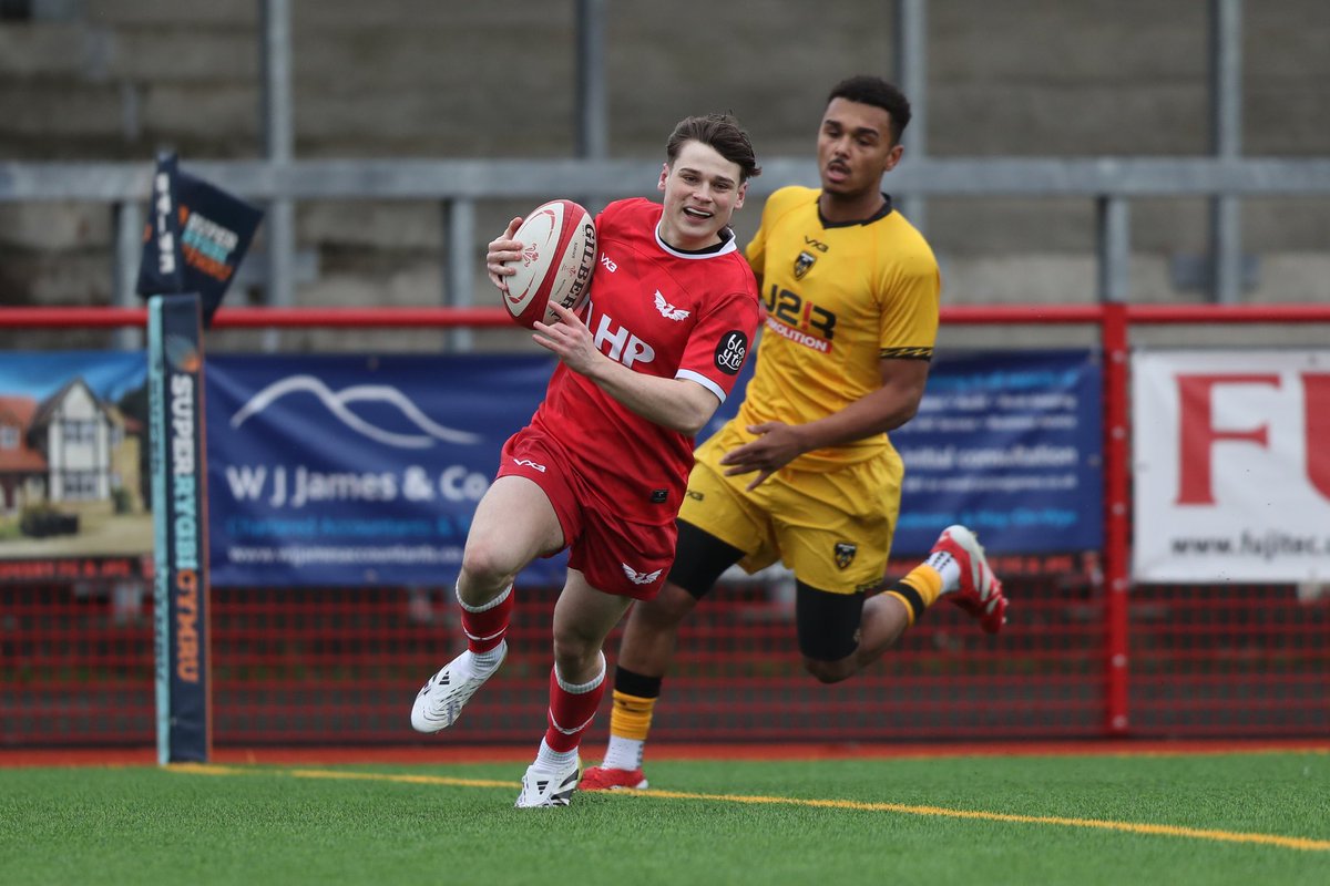 ScarletsAcademy's tweet photo. A big win for our U18s in Llandovery 👊 

🔴 Scarlets U18s 57
🟡 Dragons U18s 12

Tries: Rhys Jones (2), Ashton Owen, Alfie Luger, Jayden Brown, Cole Lacey, Rhys Owen, Rhys Wyatt, Aled Skyrme

Cons: Madoc Evans (4), Toby Slater (2)

Llongyfarchiadau bois!!

#nextgeneration https://t.co/16shw5Y1Tm
