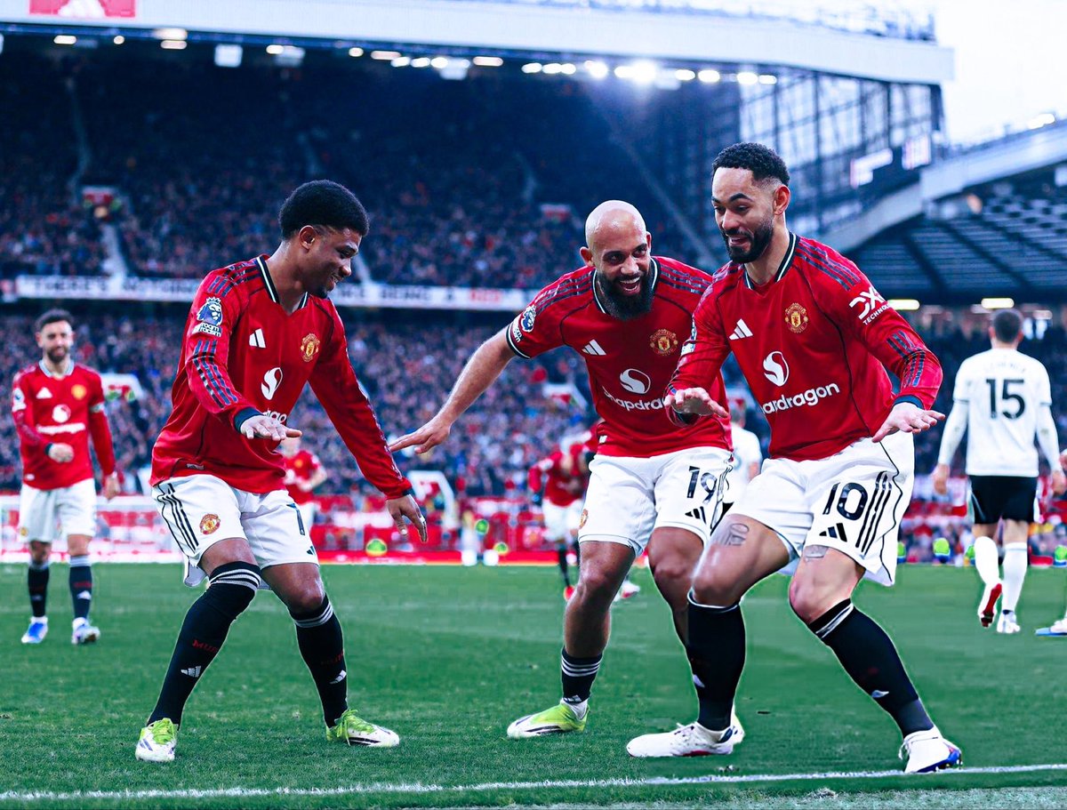 Stretford Paddock tweet media