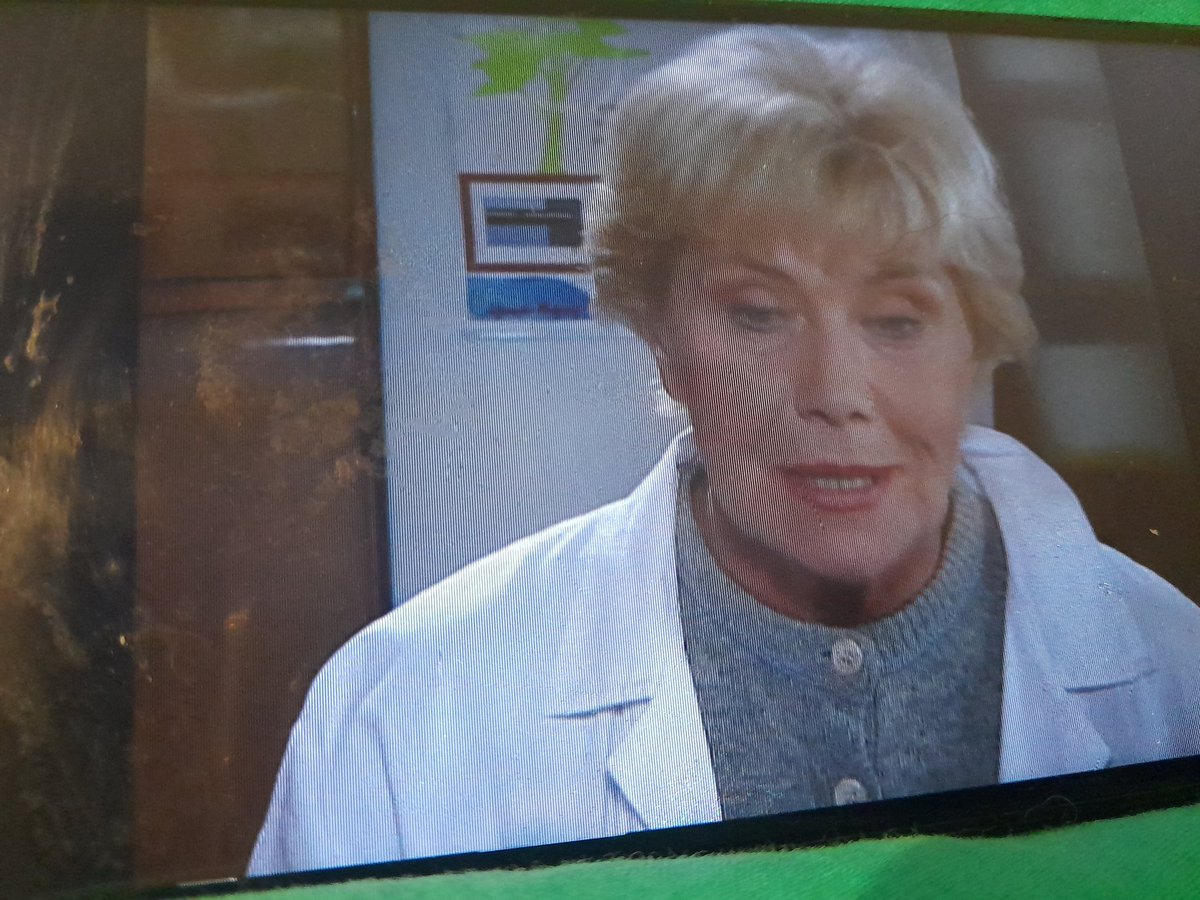 LetsshipJolly's tweet image. Nawet nie wiedziałam.ze babcia Basia grala w klanie #mjakmiłość #klan