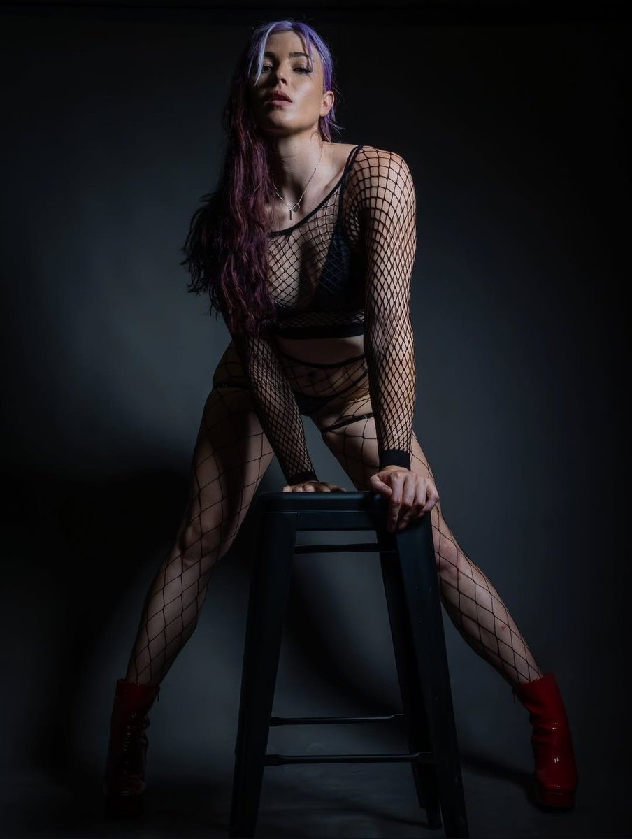 Amber Ellison tweet media