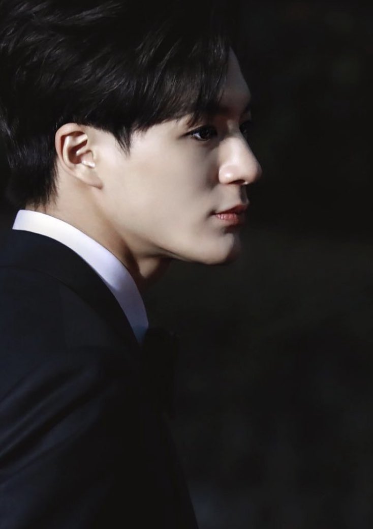 Mymadeleinee's tweet photo. An Unkind Beginning 
•
•
•
•
Jeno &amp; Karina Short AU
#Bluesy #Jenrina
Written by Mymadeleinee https://t.co/y2lnr111YQ