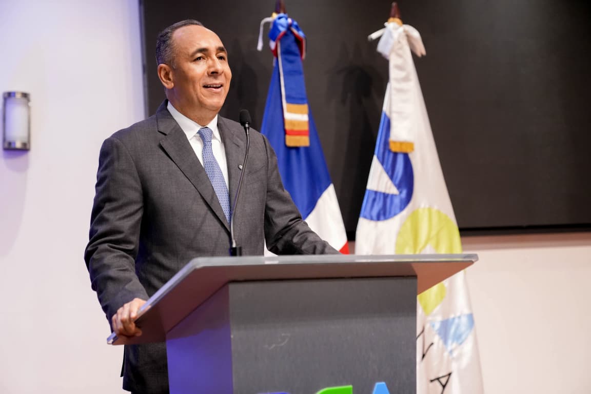 InfoDiariord's tweet photo. La @aduanard cerró el mes de enero con unos RD$21,198 millones recaudados, convirtiéndose en la mayor recaudación en la historia de la institución. https://t.co/S6q8VB9ht3