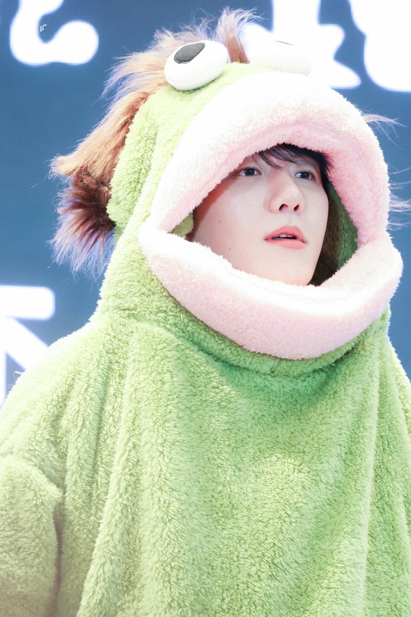 Berryyu56 tweet media