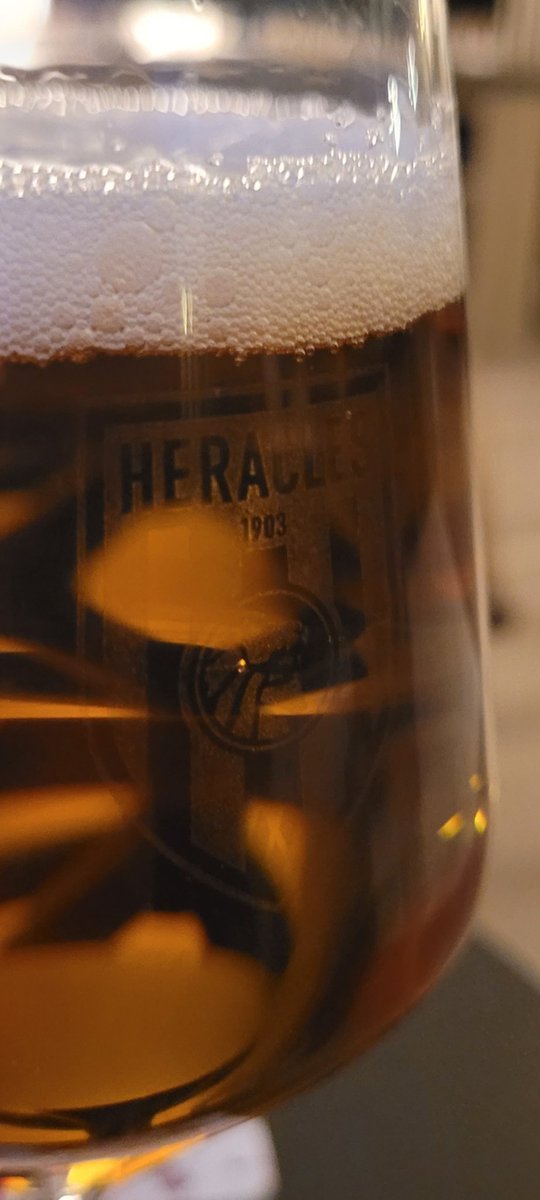 _FD__'s tweet photo. Proost Heraclieden!
  #HERfor https://t.co/3ao5Zw057c