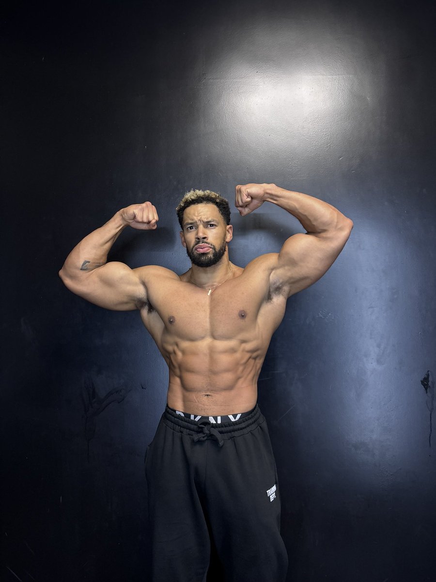 Arran Aro tweet media