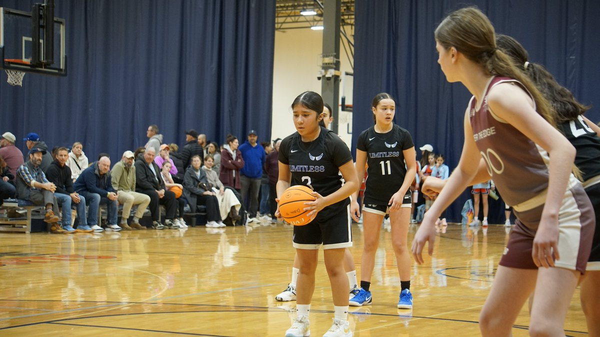 Illinois Lady Lightning Winter Classic tweet media