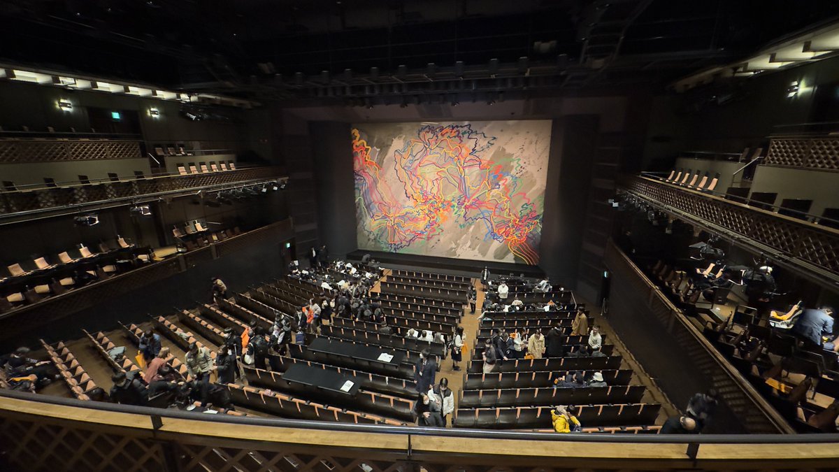 北関東大会に2日間参加しました。
勉強になりすぎました。照明であんなに変わるんだなぁと、、、
秋田総文行きます！