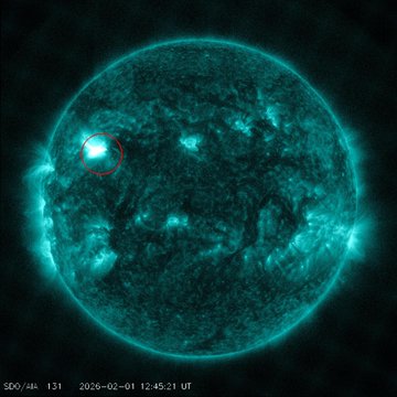 Uma explosão solar X1 ocorreu esta tarde, em análise possível CME dirigida à Terra.
#alerta #explosãosolar #espaço