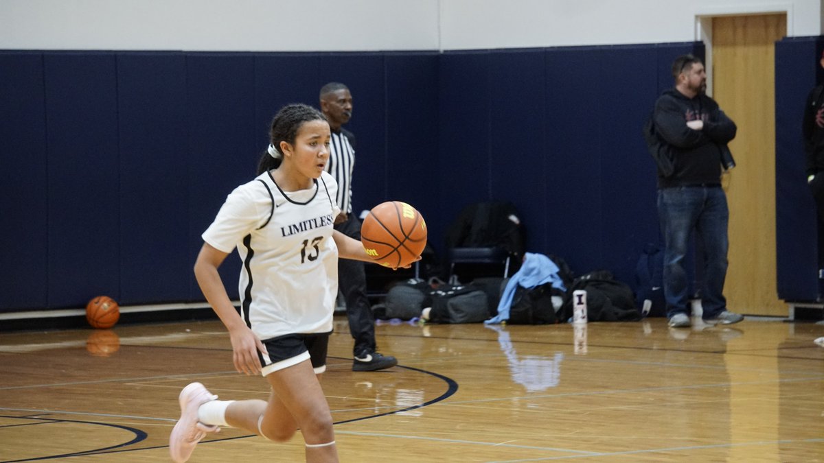 Illinois Lady Lightning Winter Classic tweet media