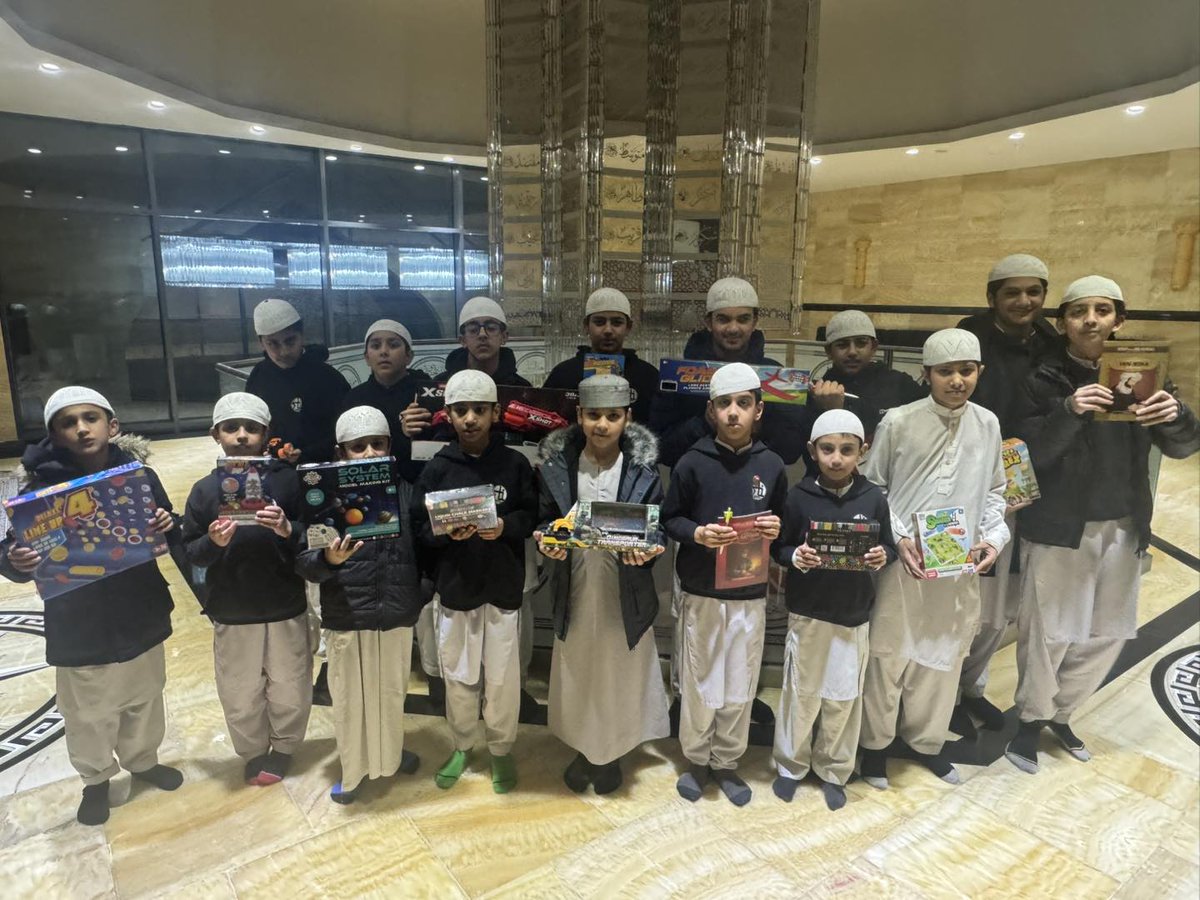 stischool's tweet photo. 🌟MONTHLY PRIZE DRAW

Congratulations to our students who won this month’s prize draw! 

The draw rewards those attending the monthly Ghiyarwi Sharif at Bradford Grand Mosque, encouraging love for the masjid &amp; pious gatherings.

#STISchool 
#Learn #Practice #Teach https://t.co/HsWc8Wp3sx