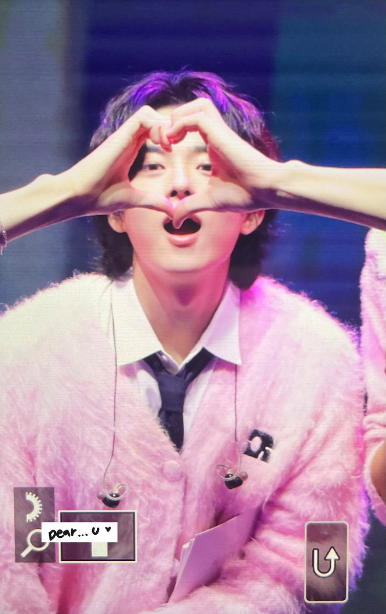 Dear_U tweet media