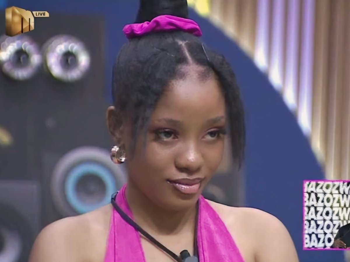 Didimothobi's tweet photo. Daisies we did it!!!🌼💃🏾
Thank you so much to everyone who took time from their busy schedule to vote for Didi this week. It's only to the top from here. Week 4 innit❤️ 

#BBMzansiS6 #BBMzansi #DidiMothobi https://t.co/0lH7JVitF4