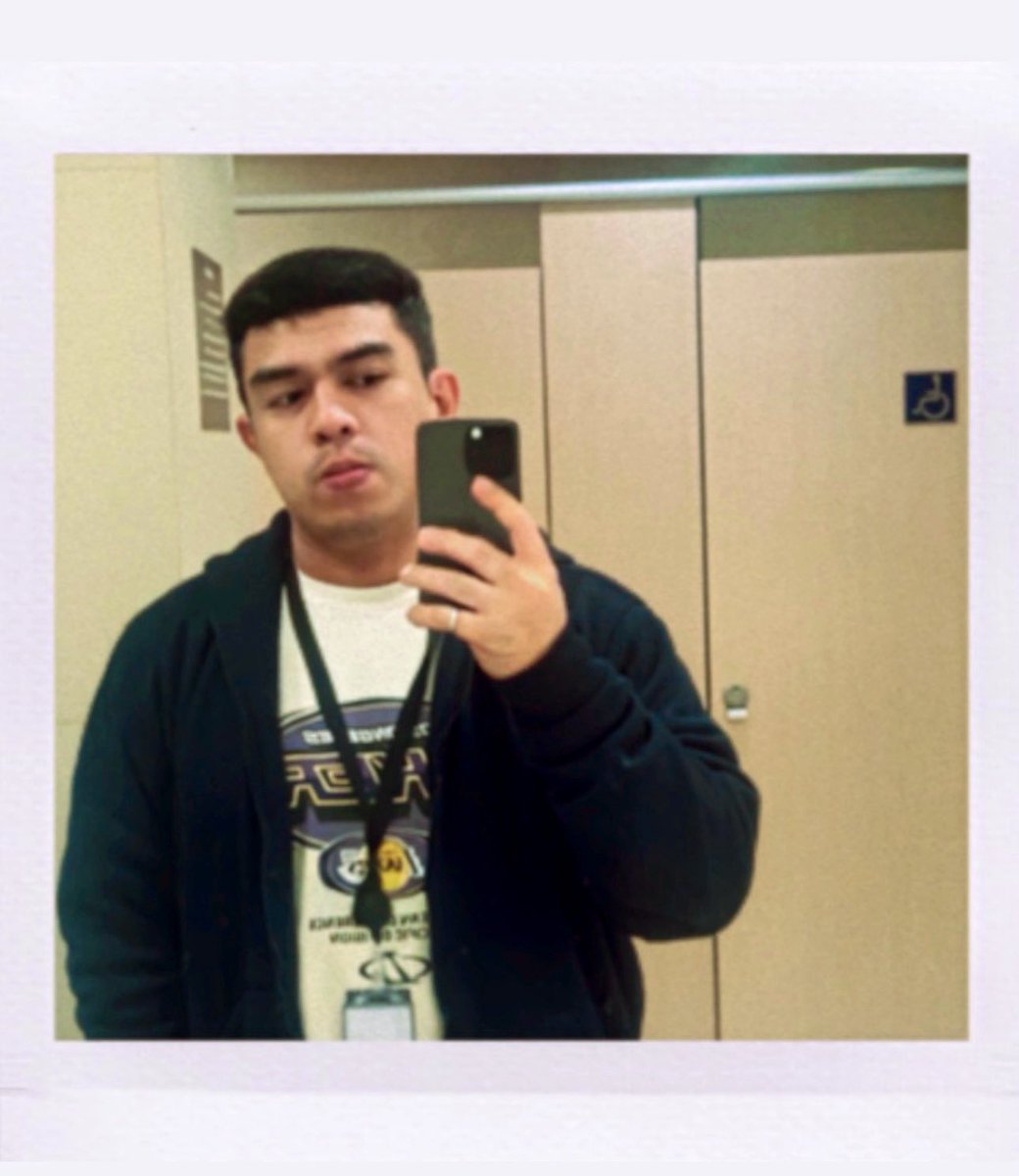 Jepoy0830's tweet photo. hello https://t.co/QbEfHmm6OV