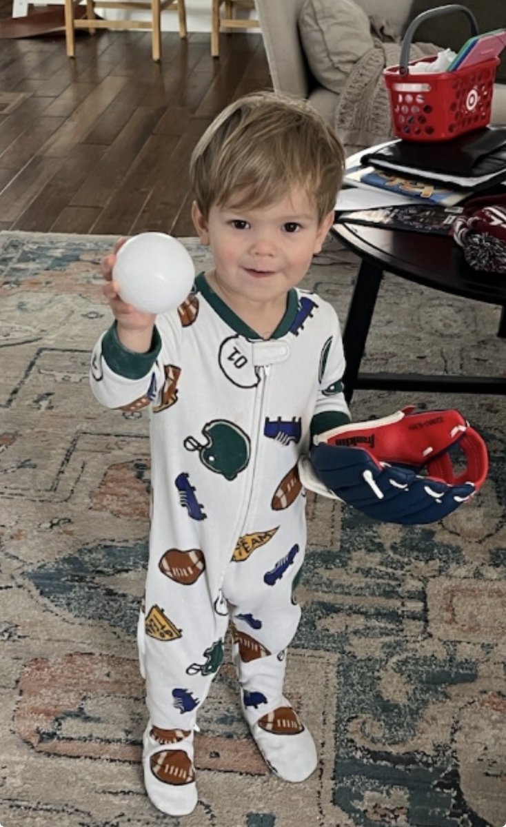 cat heifner tweet media