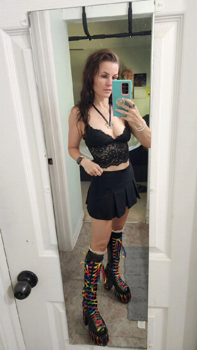 Lena LaMonte tweet media