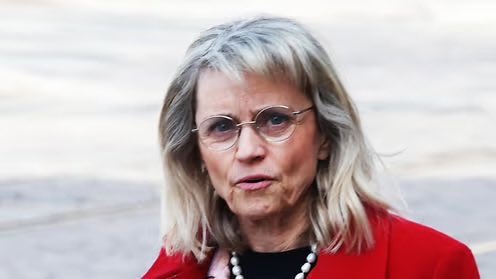 Kirjoitin juuri laajan ja perustellun blogin siitä, kuinka <a href="/PaiviRasanen/">Päivi Räsänen</a> on Trumpin hallinnolle ”hyödyllinen idiootti”. 

attekorhola.blogspot.com/2026/02/paivi-…