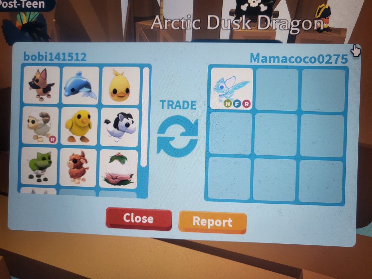 My brother just did this trade 😭 How can he be so Lucky 🫠 (he is on the left ofc)