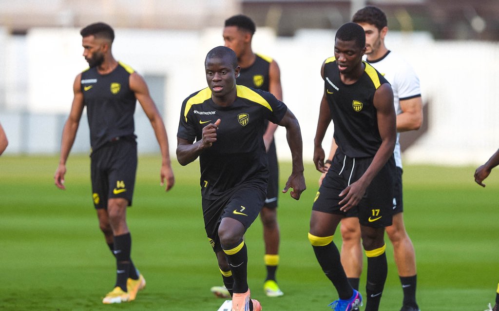 Yağız Sabuncuoğlu tweet media