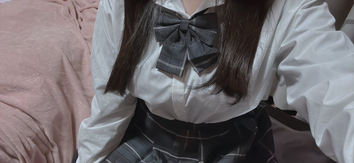 kitty_meru's tweet photo. カーディガン欲しいね https://t.co/0Qjv1wp20M