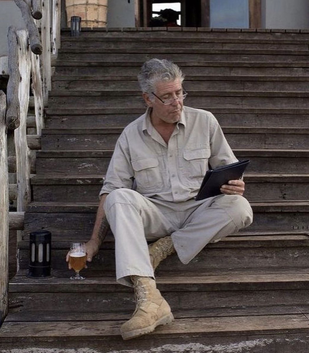 Epstein replying to emails from billionaires: