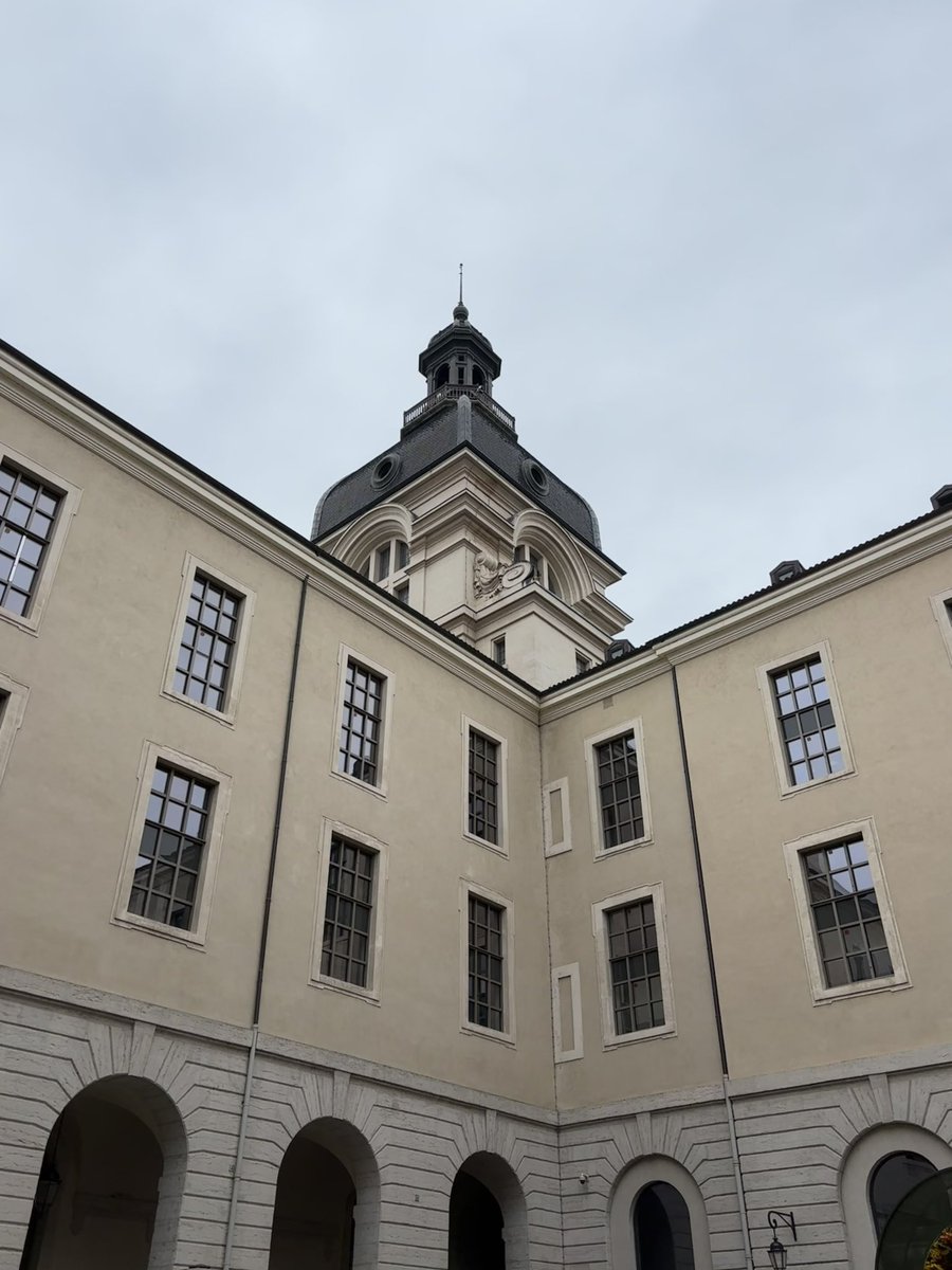 danny 🍋 tweet media