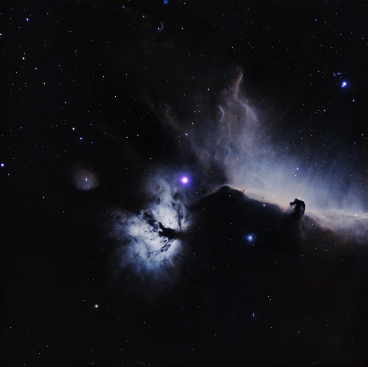 Obs_OjodeHorus's tweet photo. Nébula de la flama y cabeza de caballo en HaS2O3.
20x180 secs en HaO3
20x180 secs en S2O3
📷ASI533MC Pro🔭Evostar ED72
PixInsight https://t.co/MVXTDQbQp5