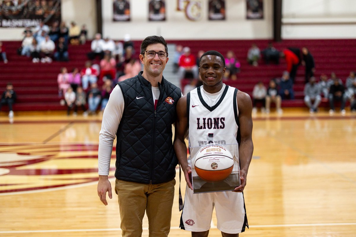 HCA Athletics tweet media